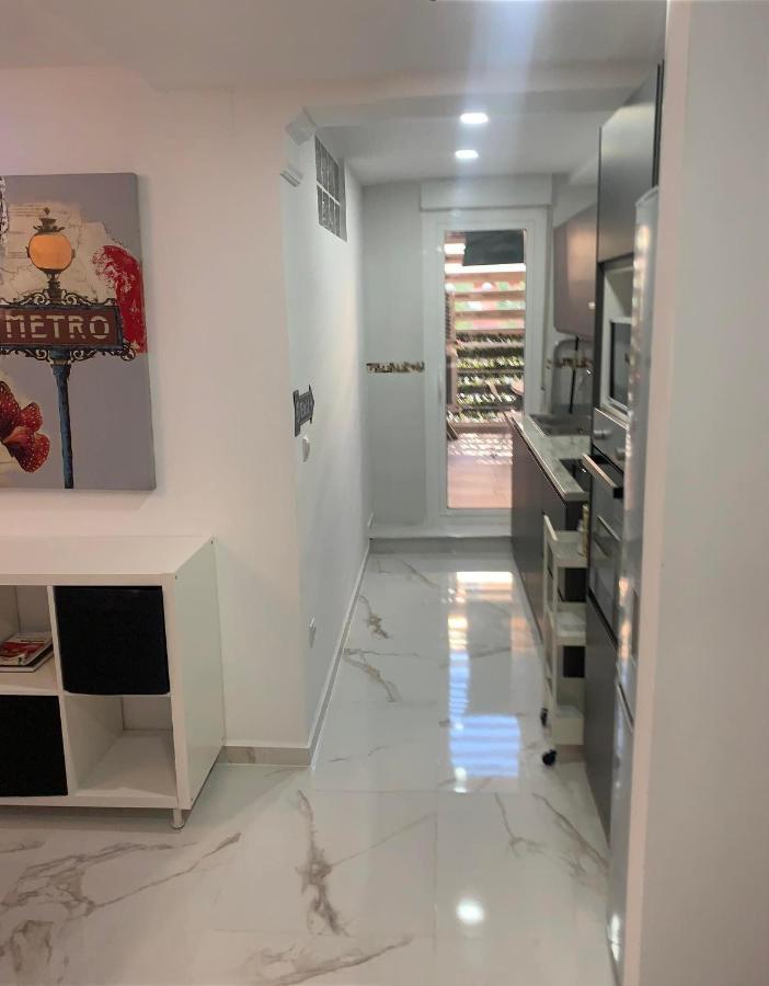 Lovely Three Rooms Valencia Exterior photo
